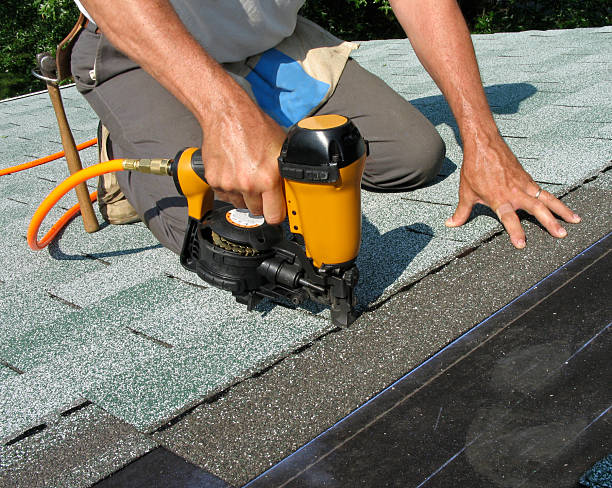 Best Affordable Roofing Company  in Howard, WI